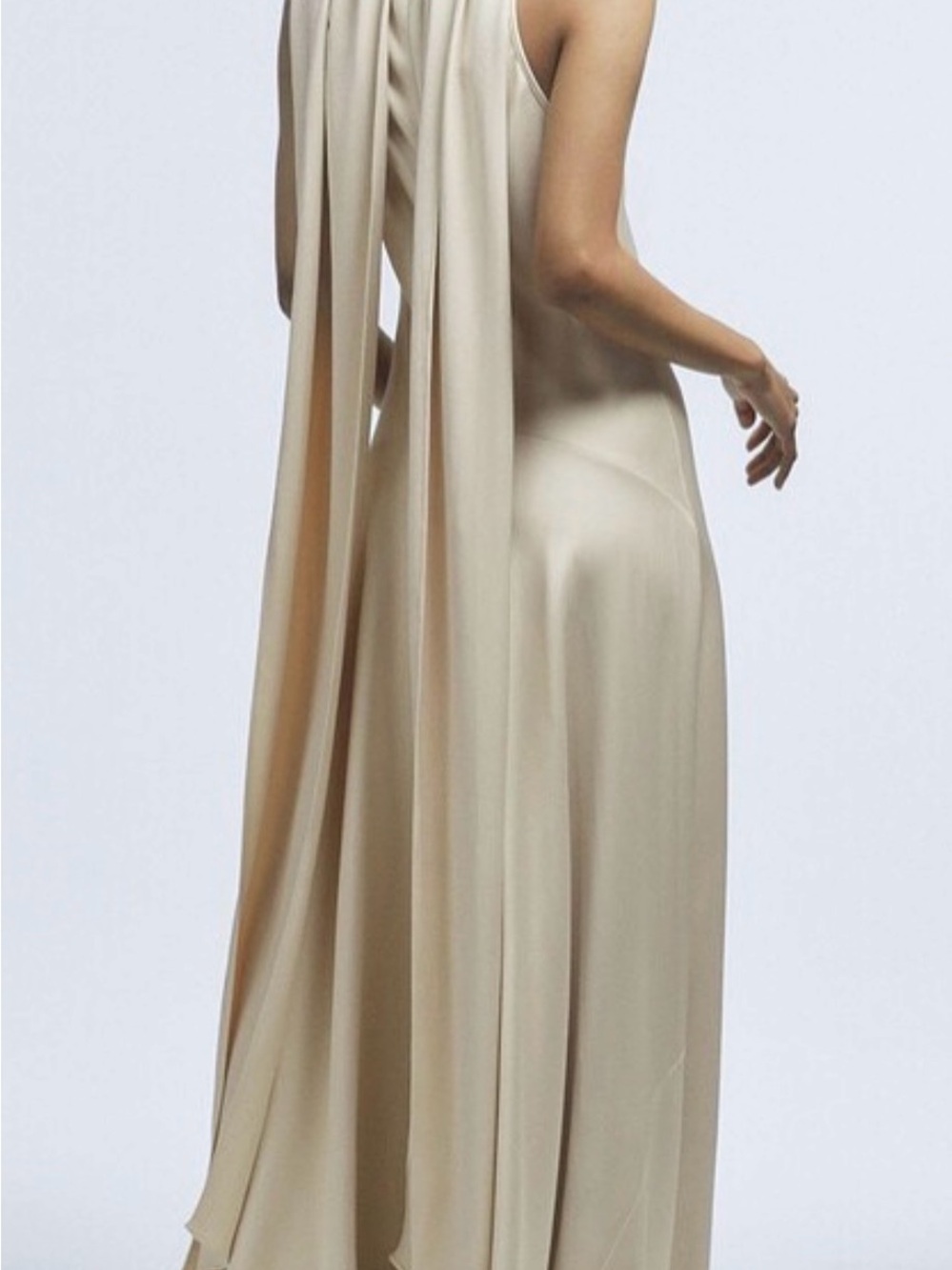 Reiss Fae Satin Cape Maxi dress champagne UK4/US0 - Picture 7 of 11